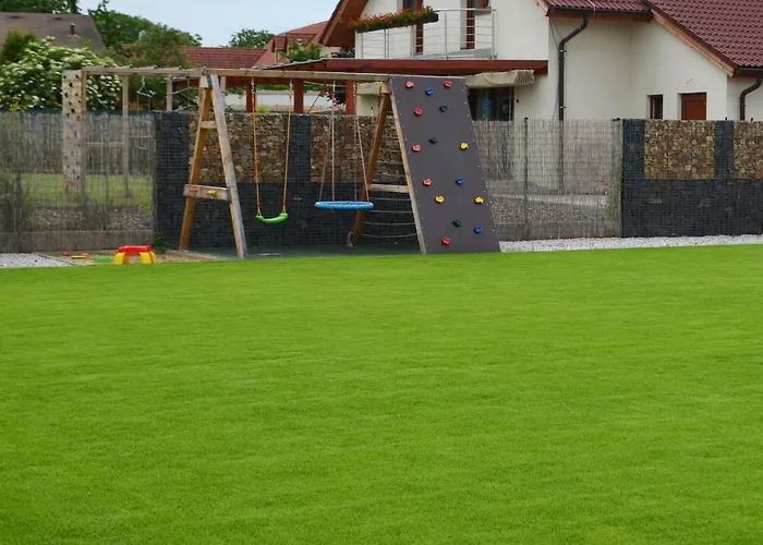 Domecek U Prahy Nupaky